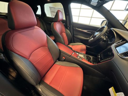 New 2025 INFINITI QX50 Sport image 25