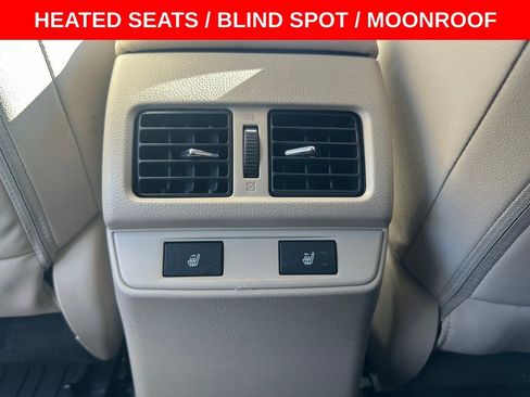 Used 2016 Subaru Outback 2.5i Limited image 18