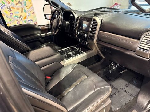 Used 2017 Ford F250 Platinum w/ Platinum Ultimate Package AWD/4WD image 74
