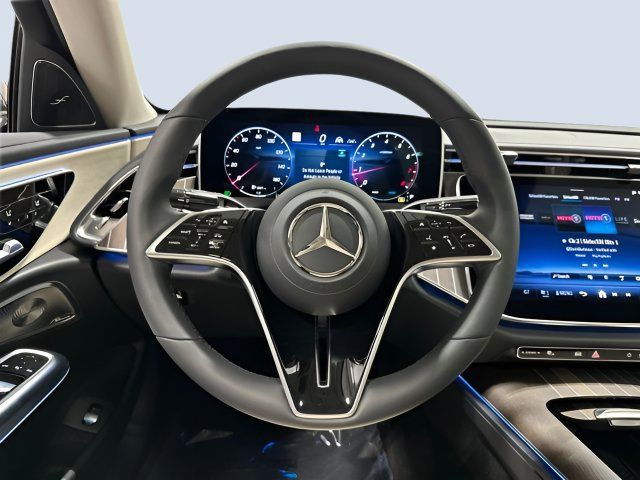 Used 2024 Mercedes-Benz E 350 4MATIC Sedan image 16