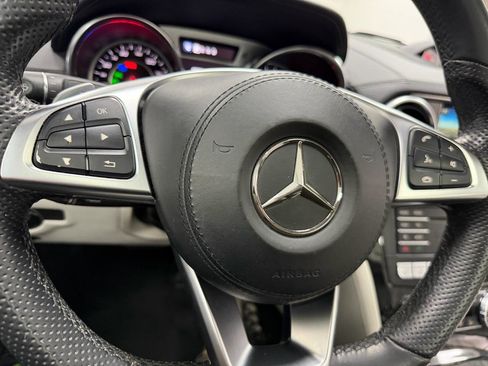 Used 2018 Mercedes-Benz SL 550 image 24