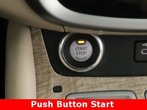 Used 2023 Nissan Murano SL image 24
