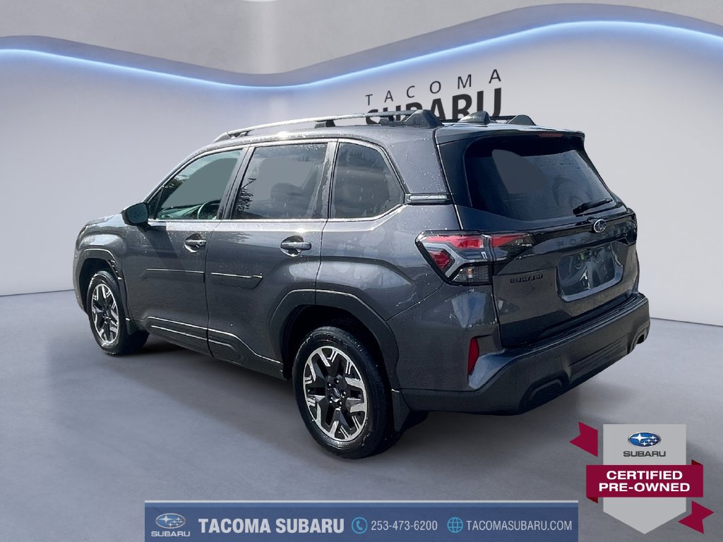 Used 2026 Subaru Forester Premium AWD/4WD image 3