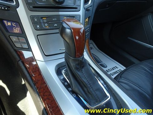 Used 2011 Cadillac CTS Luxury AWD/4WD image 18