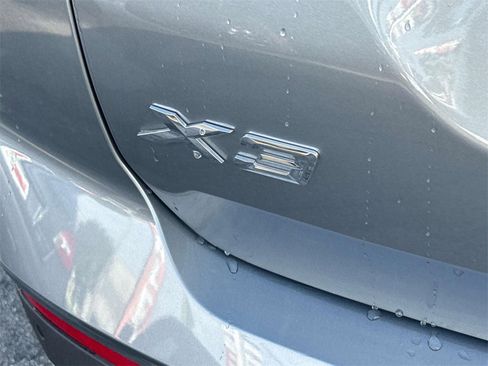 Used 2024 BMW X3 xDrive30i image 6