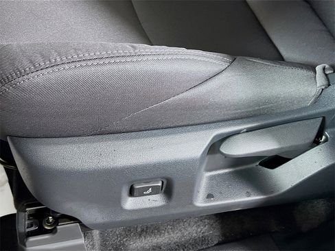 Certified 2026 Toyota Tacoma SR5 image 17