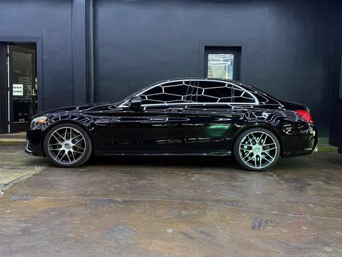 Used 2017 Mercedes-Benz C 63 AMG Sedan image 5