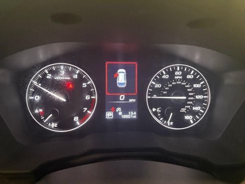 Certified 2025 Subaru Outback Premium AWD/4WD image 12