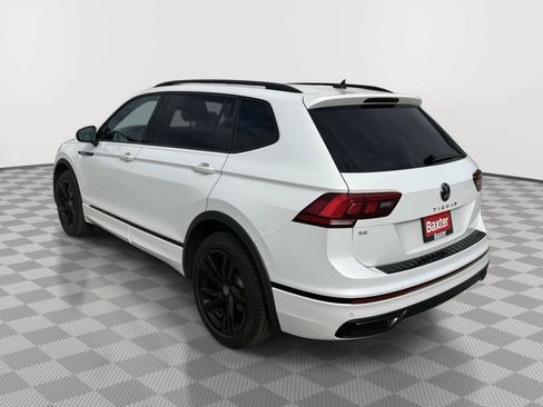 Used 2023 Volkswagen Tiguan SE R-Line FWD image 6