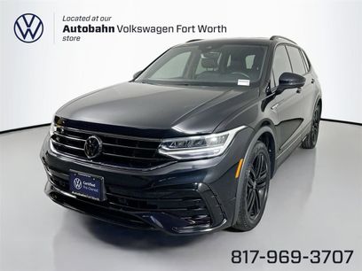 Certified 2022 Volkswagen Tiguan SE R-Line