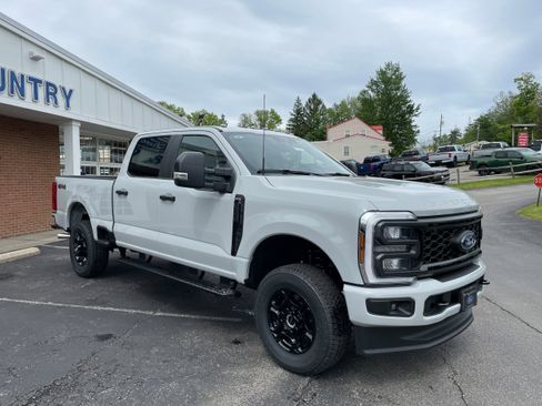 New 2026 Ford F250 XL w/ STX Appearance Package AWD/4WD image 10