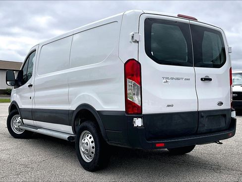 Used 2023 Ford Transit 250 Low Roof AWD w/ Exterior Upgrade Package image 5