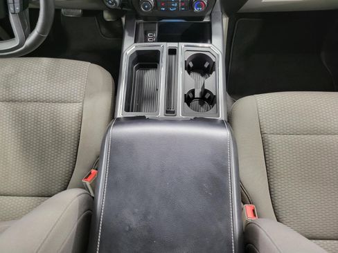 Used 2018 Ford F150 XLT w/ Equipment Group 302A Luxury AWD/4WD image 17