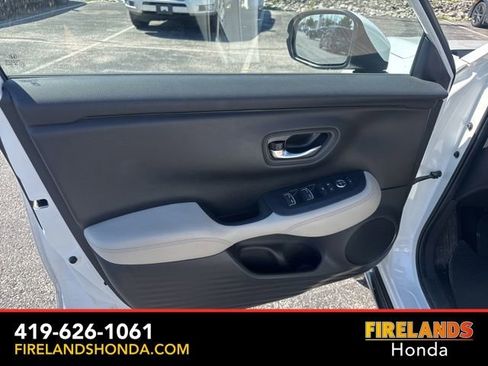 Used 2024 Honda HR-V EX-L image 13