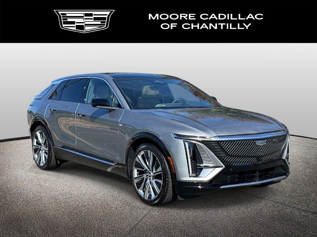 Used 2026 Cadillac Lyriq Signature Luxury w/ Nappa Leather Package AWD/4WD image 1