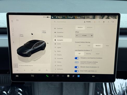 Used 2024 Tesla Model 3 image 27