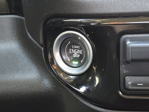 Used 2024 GMC Sierra 3500 SLE w/ SLE Convenience Package AWD/4WD image 25