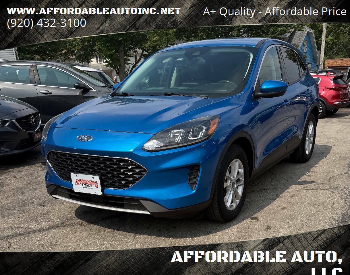 Used 2021 Ford Escape SE w/ Cold Weather Package FWD image 1