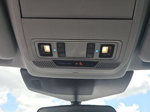 Used 2023 Ford Explorer XLT w/ Equipment Group 202A RWD image 25