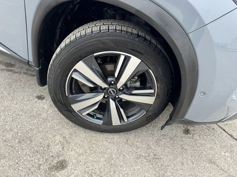 Used 2022 Nissan Rogue SL w/ SL Premium Package image 40