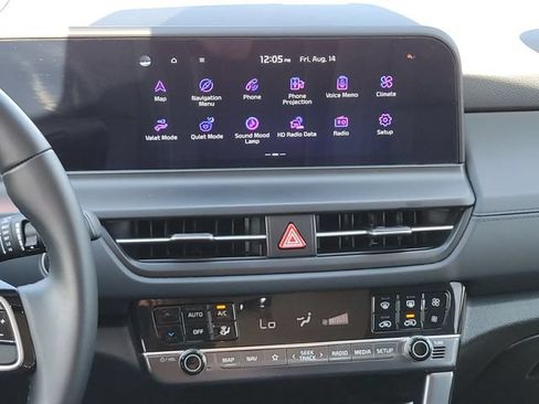 Used 2025 Kia Seltos EX AWD/4WD image 13