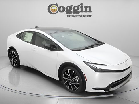 New 2026 Toyota Prius Plug-In Hybrid image 26