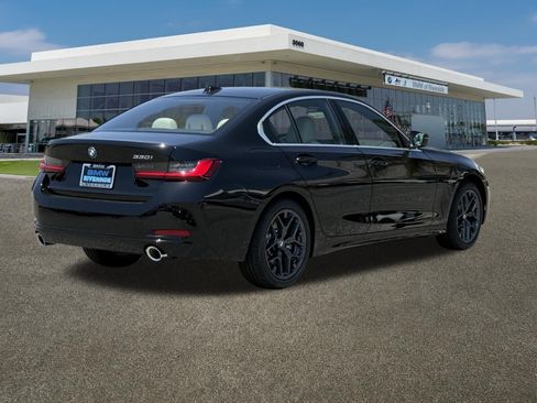 New 2026 BMW 330i Sedan RWD image 10
