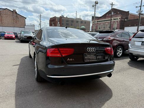 Used 2011 Audi A8 L 4.2 image 4