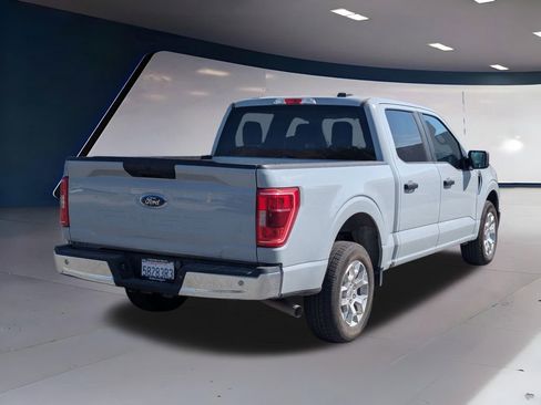 Used 2023 Ford F150 XLT image 3