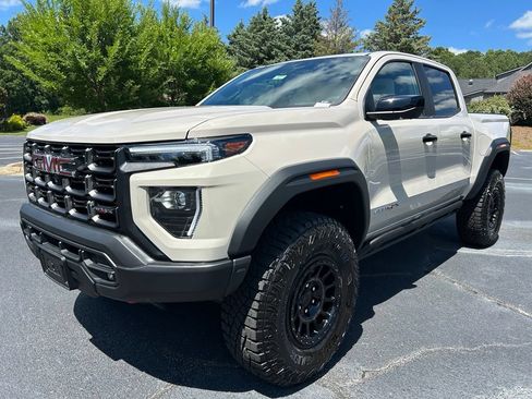 New 2026 GMC Canyon AT4X w/ AT4X AEV Edition AWD/4WD image 23