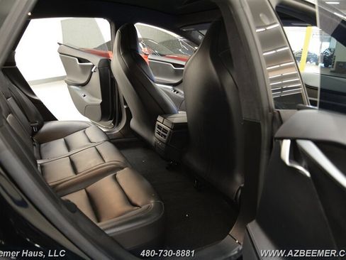 Used 2019 Tesla Model S Performance image 21