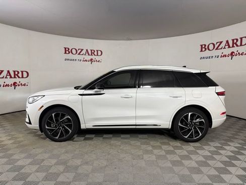 Certified 2024 Lincoln Corsair Grand Touring w/ Equipment Group 301A AWD/4WD image 7
