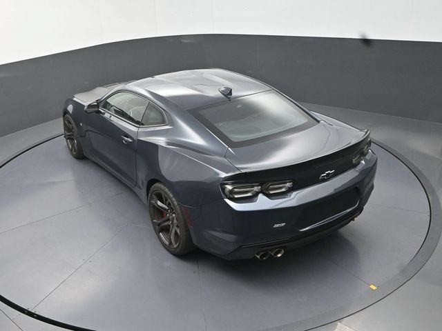 Used 2020 Chevrolet Camaro SS RWD image 24