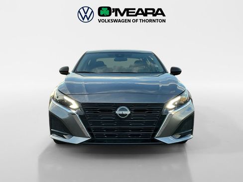 Used 2024 Nissan Altima 2.5 SV image 8