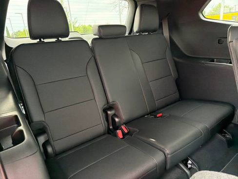 New 2026 Buick Enclave Preferred w/ Power Package FWD image 22