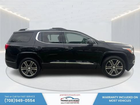 Used 2018 GMC Acadia Denali w/ Technology Package AWD/4WD image 8