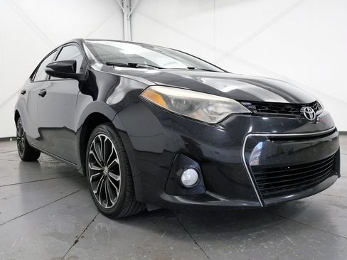 Used 2016 Toyota Corolla L FWD image 35