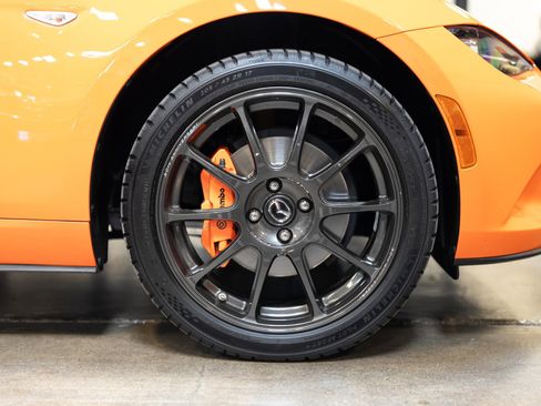 Used 2019 MAZDA MX-5 Miata 30th Anniversary image 37