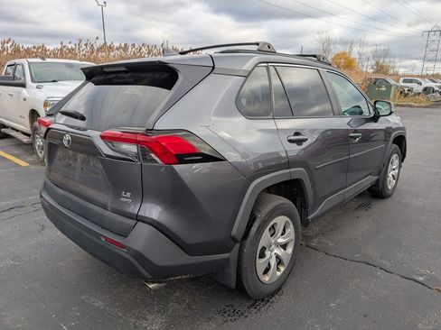 Used 2021 Toyota RAV4 LE w/ Carpet Mat Package (TMS) image 7