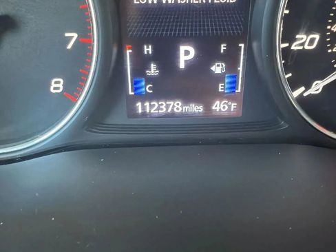 Used 2020 Mitsubishi Outlander AWD image 17