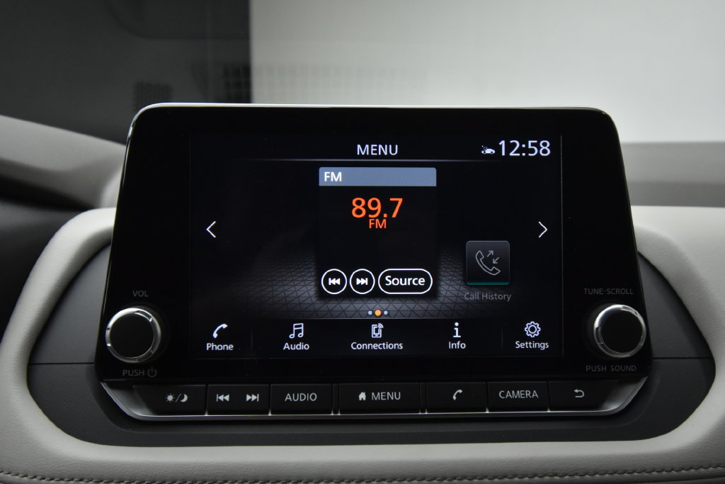 Used 2023 Nissan Rogue SV w/ SV Premium B Package AWD/4WD image 16