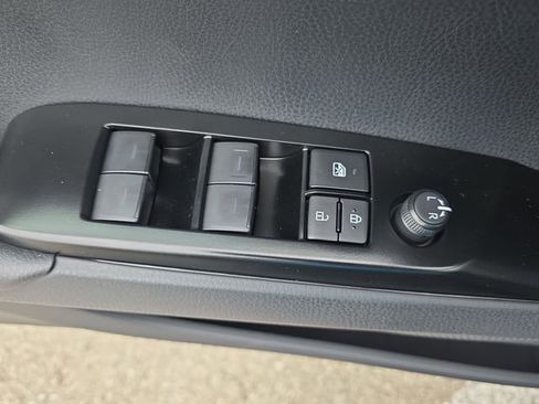 New 2026 Toyota Camry SE FWD image 27