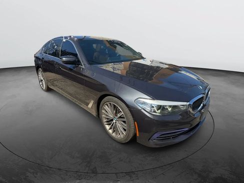 Used 2019 BMW 540i xDrive w/ Convenience Package AWD/4WD image 9