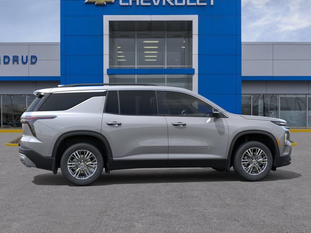 New 2027 Chevrolet Traverse LT w/ Driver Confidence Package AWD/4WD image 5