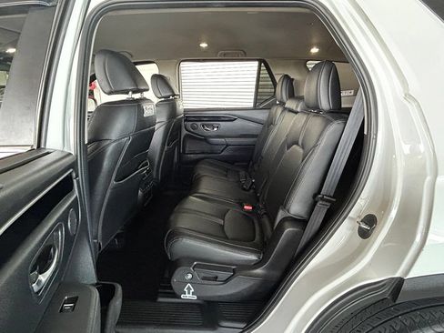 Used 2024 Honda Pilot EX-L image 48