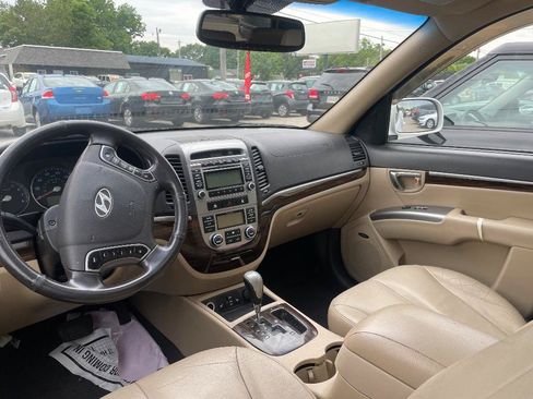 Used 2012 Hyundai Santa Fe Limited FWD image 10