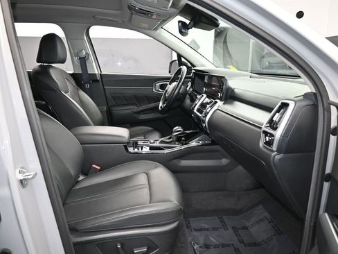 Used 2023 Kia Sorento SX image 49