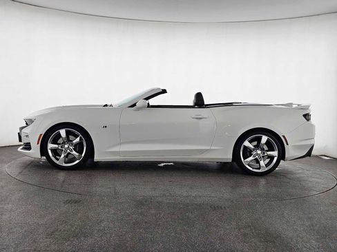 Used 2019 Chevrolet Camaro SS RWD image 26