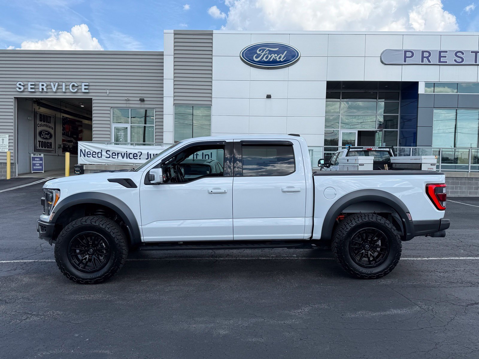 Used 2023 Ford F150 Raptor AWD/4WD image 4