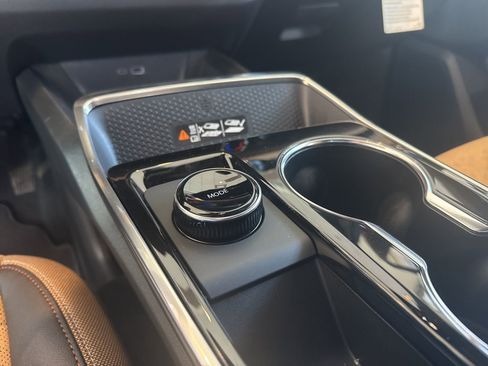 New 2026 Chevrolet Equinox ACTIV w/ Convenience Package III image 27